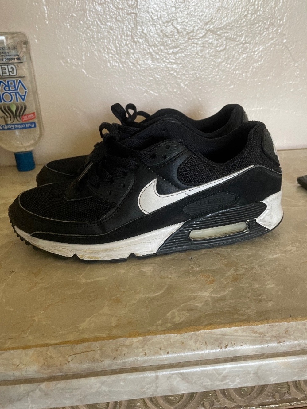 Accepting Offers! Nike